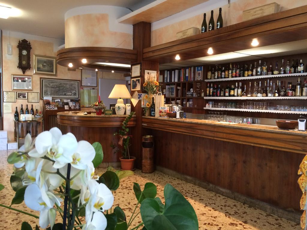 Hotel Marchina 브레시아 외부 사진